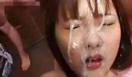 Anh bạn già trong phòng tắm phim set nhat ban18