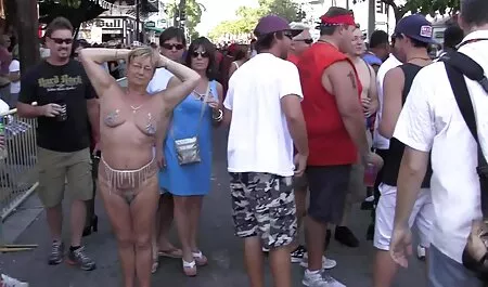 Tóc vàng, nhat ban sex trong tất cả các vị trí, xoắn trên dương vật