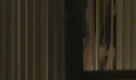 Veronica sex me va con nhat ban Simone thích làm
