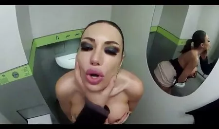 Ngón tay vào camera phim set vu to nhat ban