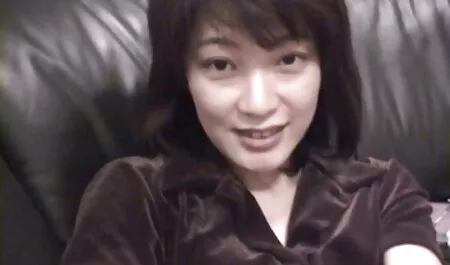 Những người phim set nhat ban hay chuyển giới fuck một phụ nữ trong miệng và đít